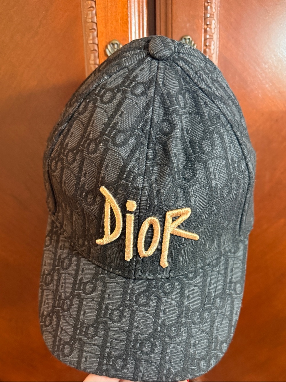 Dior Black Monogram Baseball
Cap NWOT w/ Gold Script Logo
21”-24” Velcro close - Picture 4 of 7